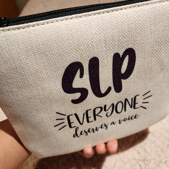 Pouch - Picture 4 of 5